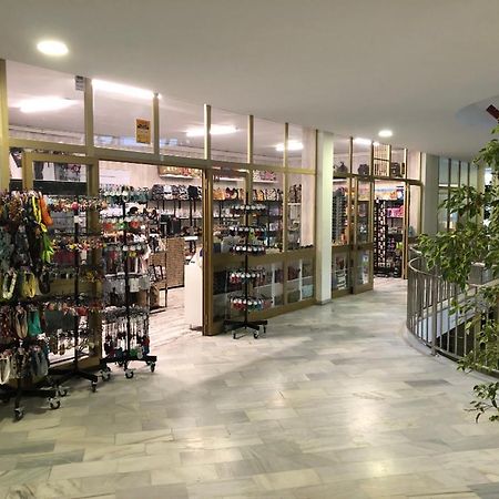 Appartamento Precioso Apartamento Frente Al Mar Benalbeach Benalmádena Esterno foto