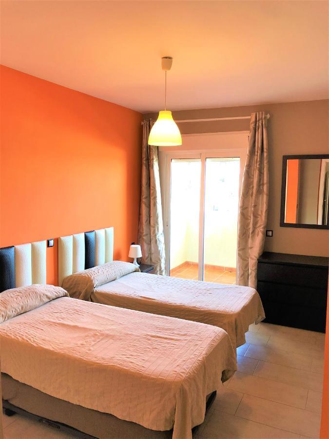 Appartamento Precioso Apartamento Frente Al Mar Benalbeach Benalmádena Esterno foto
